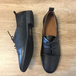 Bueno Gloria Shoe in Black Leather